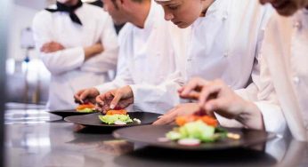 Chef famosi, ma quanto guadagnano i top? La classifica dei 10 italiani strapagati